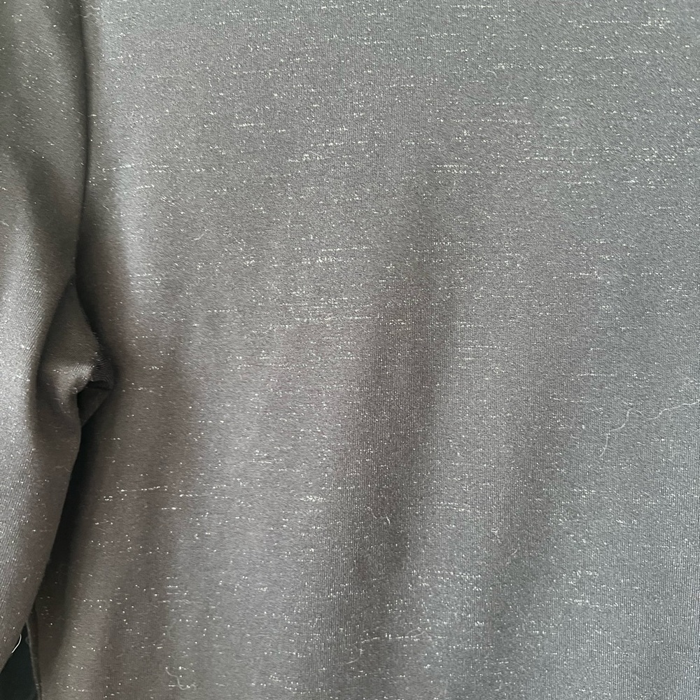Aspire black and silver crewneck - Picture 3 of 7